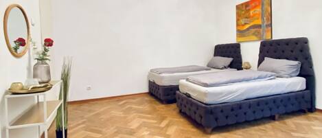 2 bedrooms, bed sheets