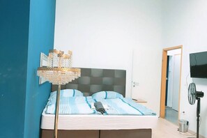 1 室のベッドルーム、WiFi、ベッドシーツ