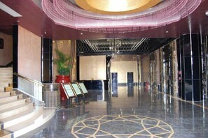 Interior - Longjinhu Holiday Hotel (Fengcheng)