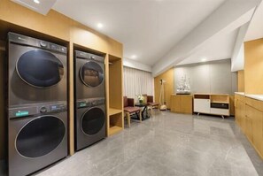 Interior - Seong nam Hotel ( Xiangyang Gucheng Branch) (Xiangyang)