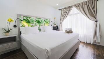 Family Chalet, Garden View | In-room safe, iron/ironing board, free WiFi