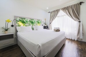 Familie-alpehytte, hageutsikt | Safe på rommet, strykejern/-brett og wi-fi (inkludert)