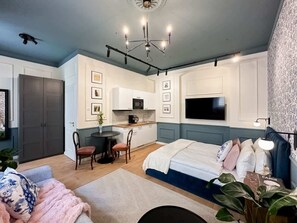 1 bedroom, iron/ironing board, travel crib, WiFi - TurnKey | Antonin Dvorak Studio X (Praha 2)