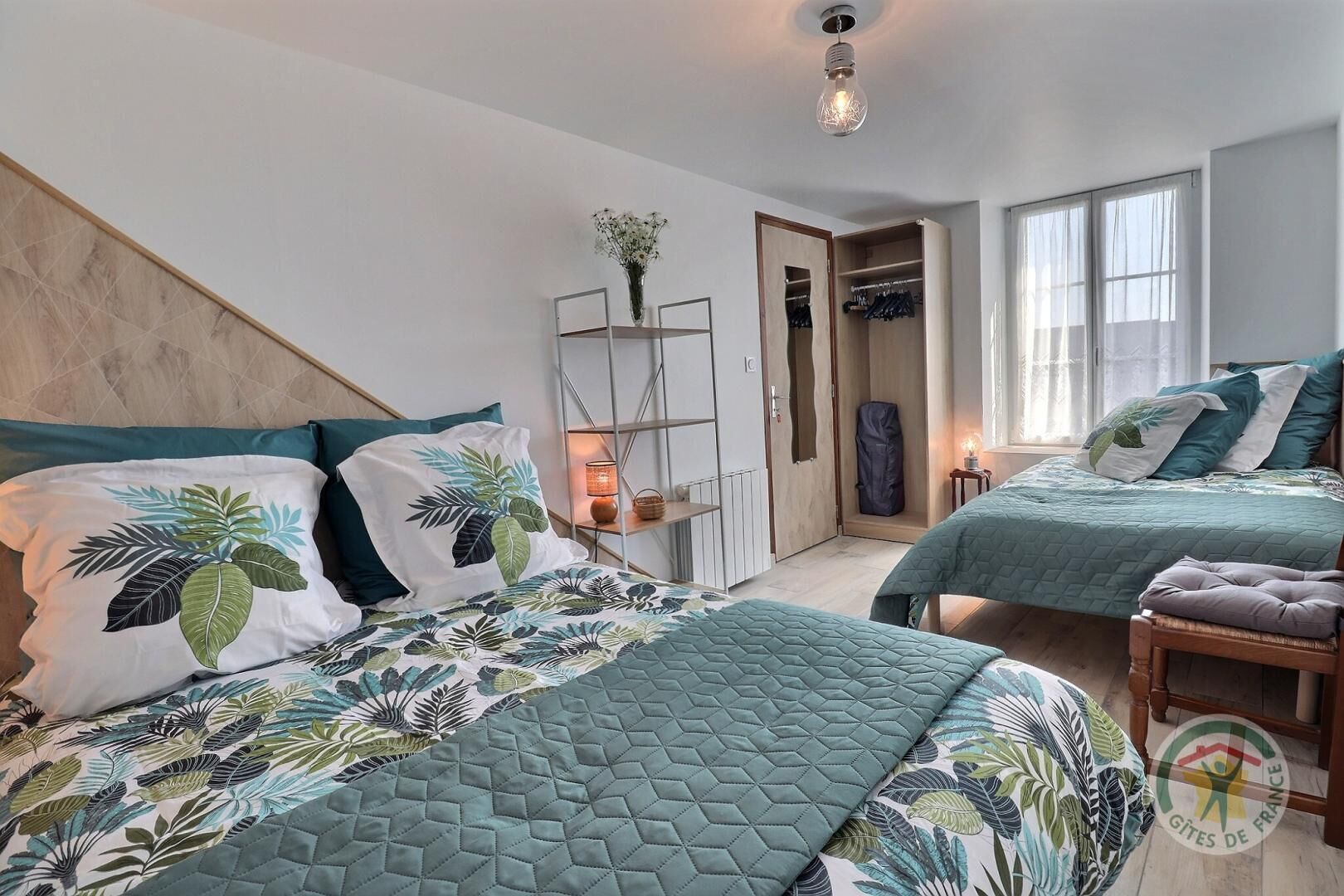 2 chambres, fer et planche à repasser, Wi-Fi gratuit, draps fournis