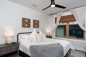 2 bedrooms, free WiFi, bed sheets