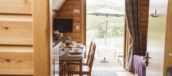Standard-Cabin-Ensuite with Shower