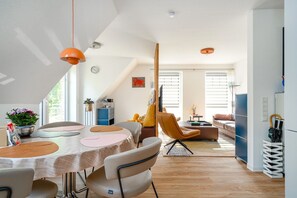 Interior - Oktopus - Neubauwohnung mit Balkon Direkt am Wasser bei Greetsiel! (Krummhörn)