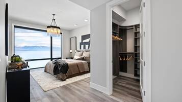 3 bedrooms, desk, free WiFi, bed sheets