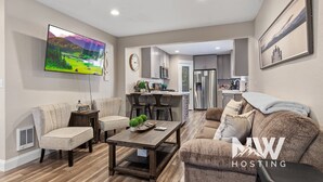Living area - Two-Story Midtown Home—Newly Renovated, Fire Pit, and Peaceful Outdoor Space for Relaxation! (Coeur D Alene)