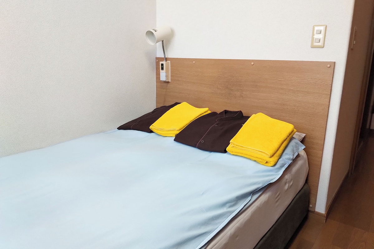 1 bedroom, desk, free WiFi
