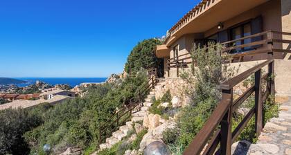 Vacation Home "Villetta Panoramica Con Piscina" with Sea View, Shared Pool & Private Terrace