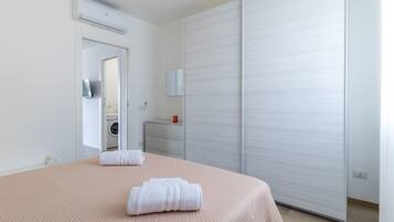 1 camera, ferro/asse da stiro, Wi-Fi gratuito, lenzuola