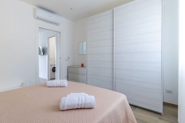 1 Schlafzimmer, Bügeleisen/Bügelbrett, kostenloses WLAN, Bettwäsche