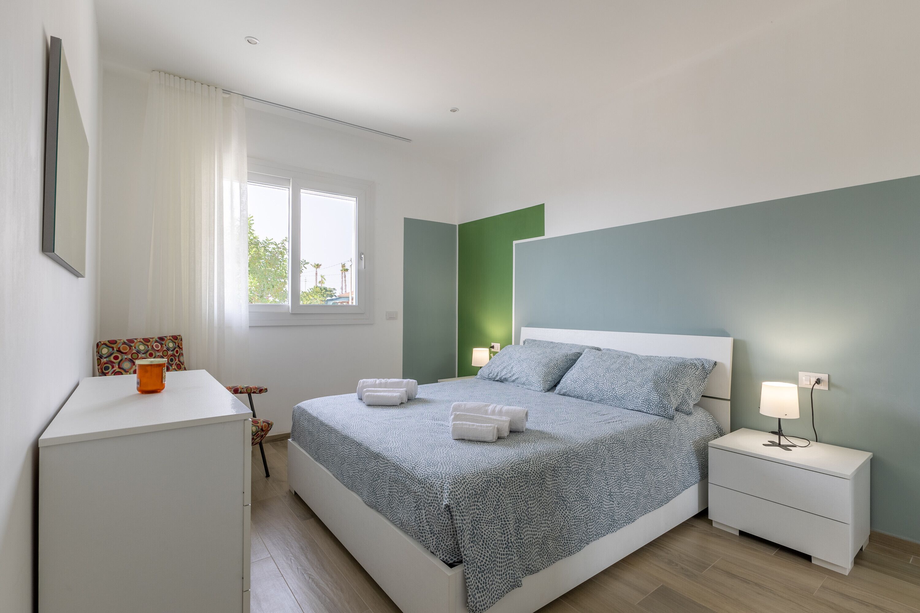 2 camere, ferro/asse da stiro, Wi-Fi gratuito, lenzuola