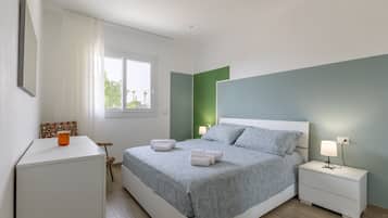 2 slaapkamers, een strijkplank/strijkijzer, gratis wifi, beddengoed