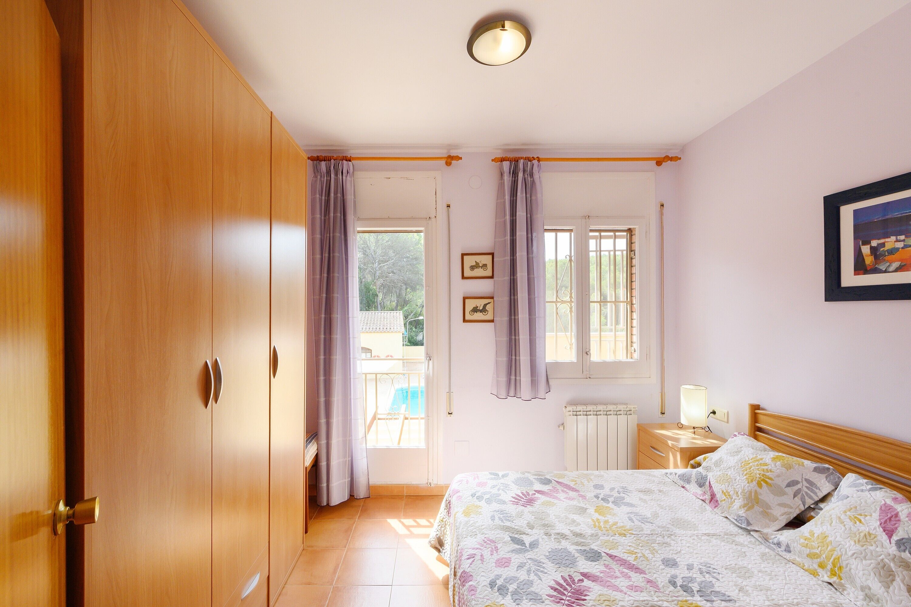 7 bedrooms, iron/ironing board, free WiFi, bed sheets