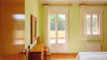 7 camere, ferro/asse da stiro, Wi-Fi gratuito, lenzuola