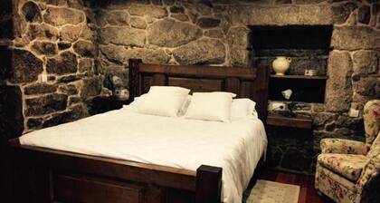 Country House 'O Cantón' with Balcony and Wi-Fi