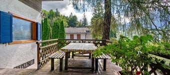 Casa Vacaciones 'Casa Belfort para 9 Personas' con vistas a las montañas, terraza y jardín privado
