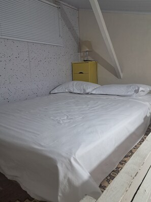 1 quarto, ferros/tábuas de passar roupa, Wi-Fi, roupa de cama