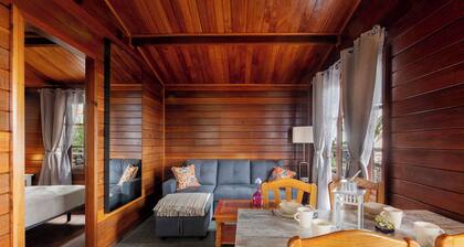 Holiday Home 'La Cabaña Del Atardecer' with Sea View, Wi-Fi and Air Conditioning