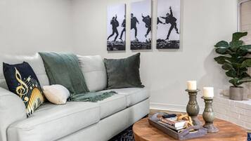 Smart TV, fireplace, offices