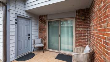 تفاصيل الفندق من الخارج