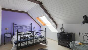 3 sovevĂŠrelser, gratis Wi-Fi, sengetĂžj