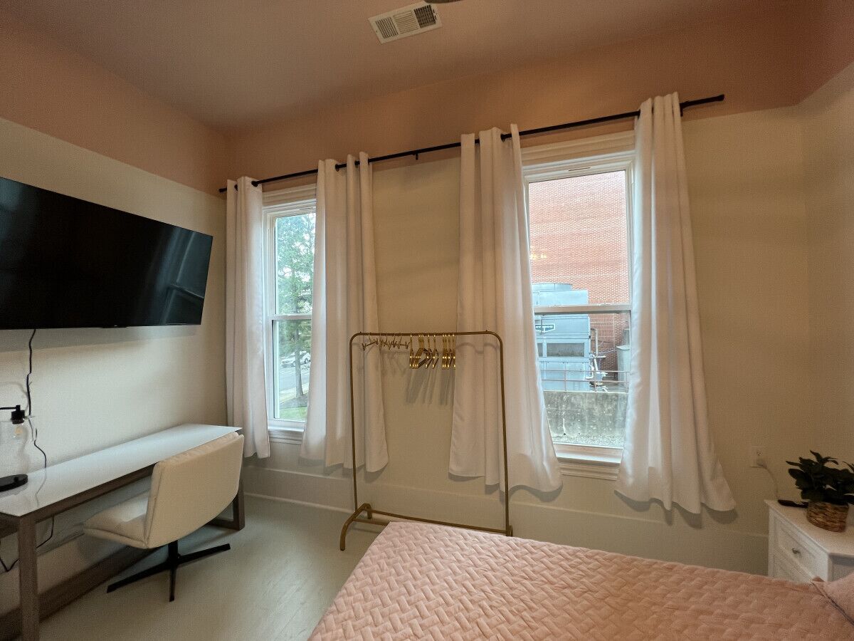 2 habitaciones, escritorio, wifi gratis y ropa de cama 