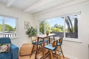 Dining - Bohemian Bliss Hideaway (Paso Robles)