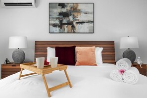 2 bedrooms, WiFi, bed sheets