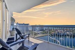 Property grounds - Penthouse! Gulf & Destin Views! HUGE Terrace -1601 (Destin)