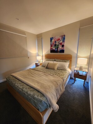 2 bedrooms, WiFi, bed sheets