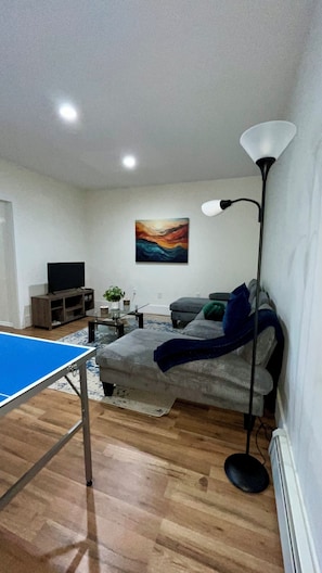 TV connectée, table de tennis de table