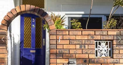 Charming Front Retreat