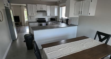 Peaceful and Inviting 4 Bedroom Bilevel House