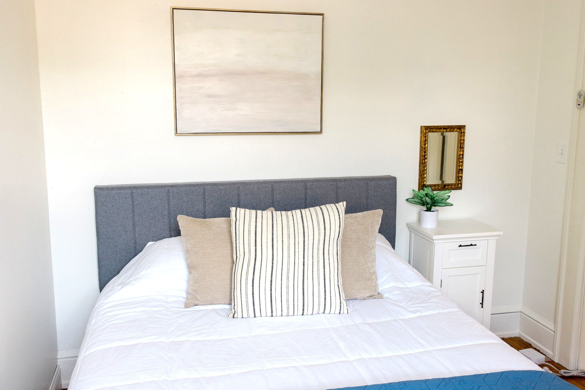 5 室のベッドルーム、アイロン / アイロン台、WiFi、ベッドシーツ