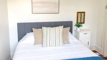 5 chambres, fer et planche Ă repasser, Wi-Fi, draps fournis