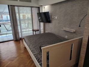 4 slaapkamers, een strijkplank/strijkijzer, wifi, beddengoed