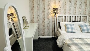 2 chambres, Wi-Fi, draps fournis