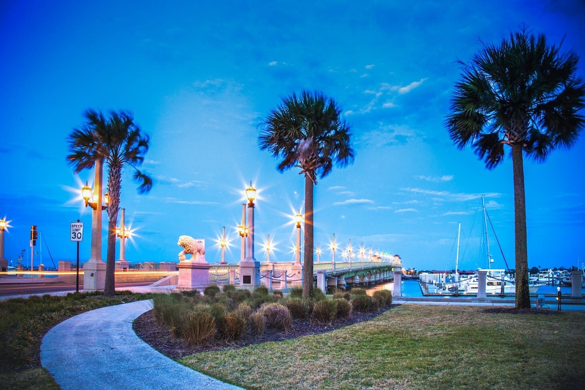 Photo 119 of 5 Minutes to the Beach & Downtown, 4 Bedroom + Movie Room