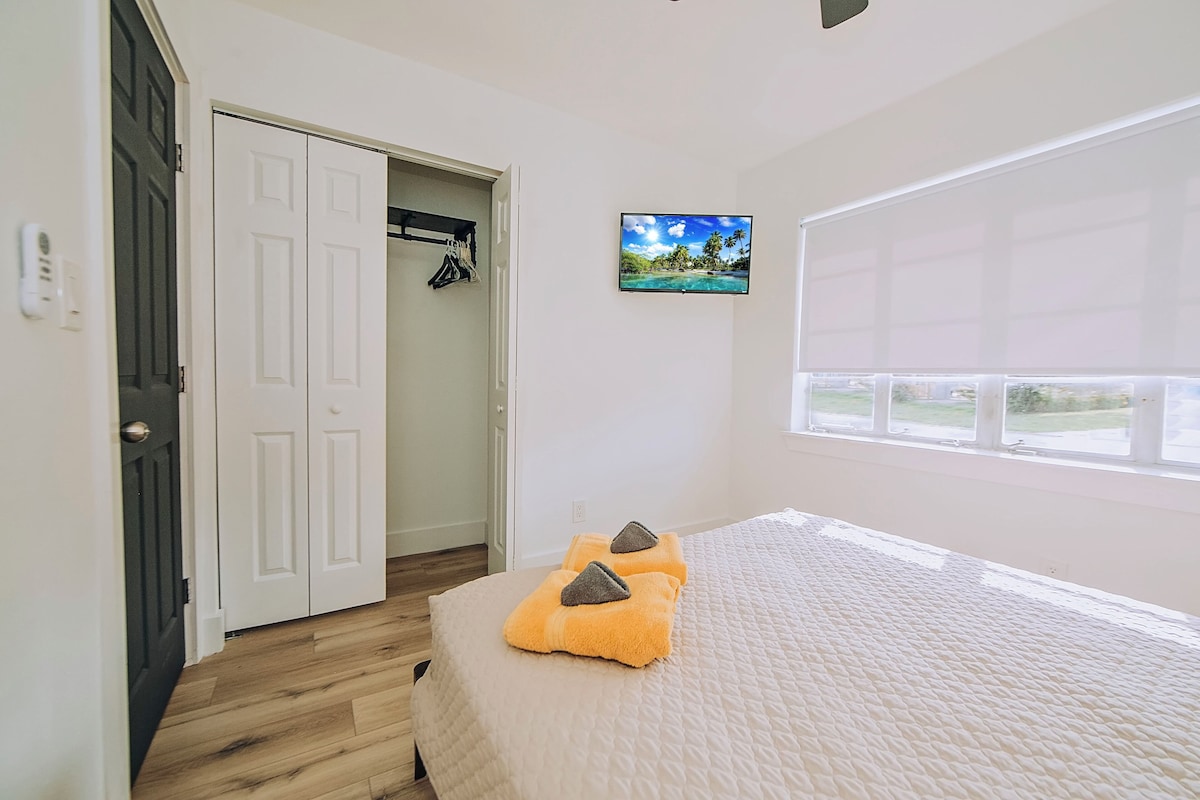 Photo 71 of 5 Minutes to the Beach & Downtown, 4 Bedroom + Movie Room