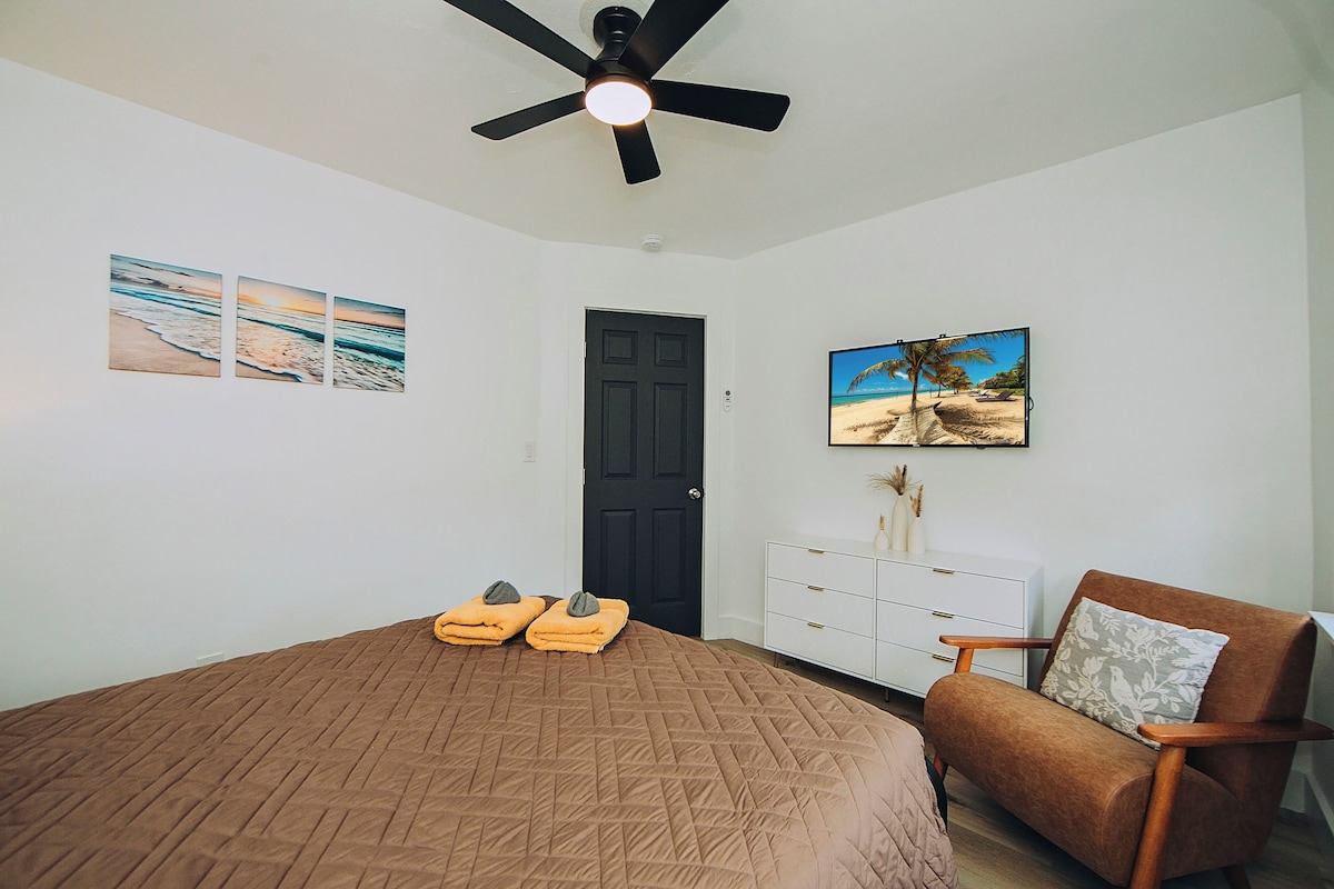 Photo 56 of 5 Minutes to the Beach & Downtown, 4 Bedroom + Movie Room