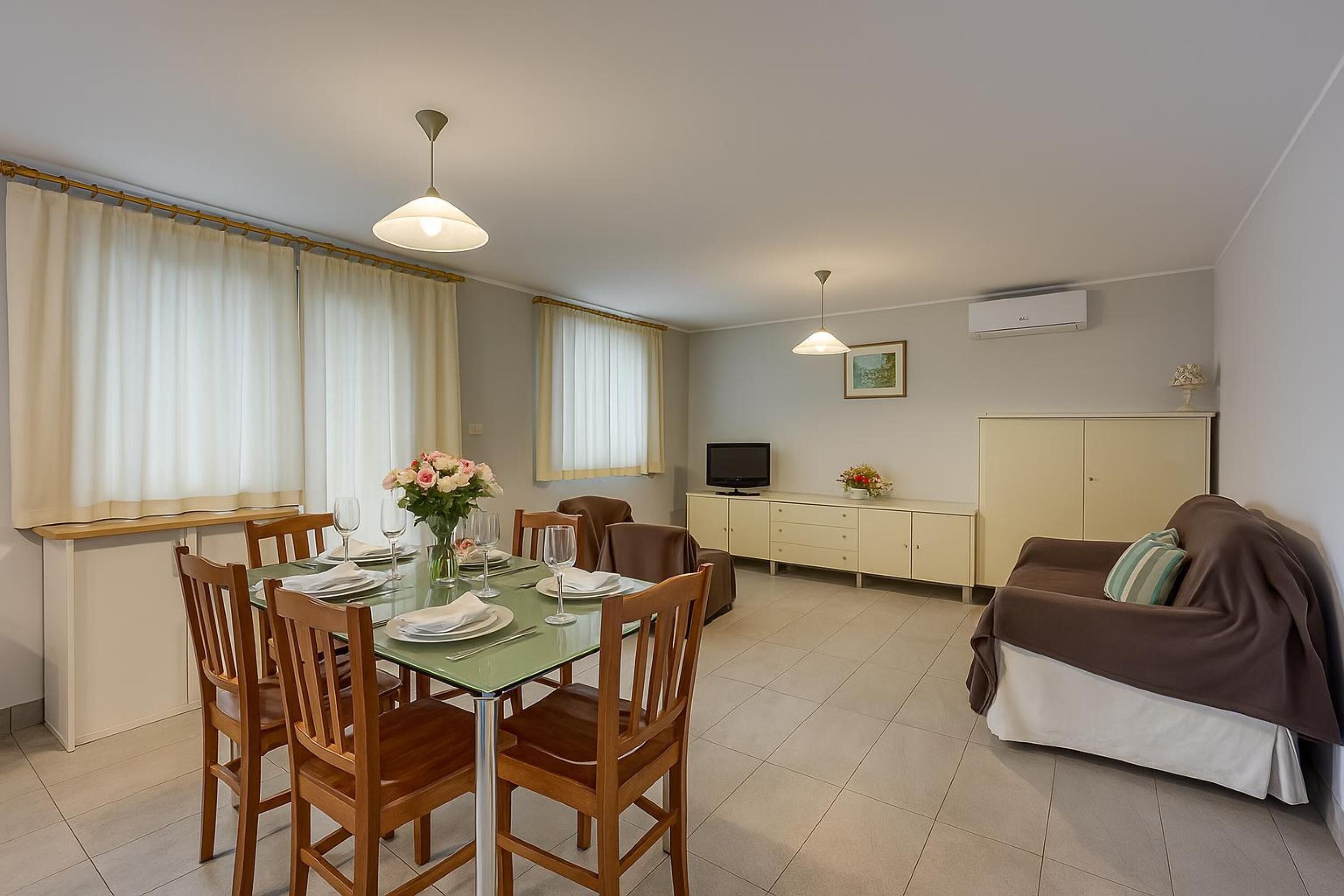 Living and dining room