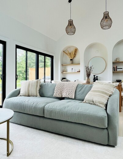 “The chase” A modern farmhouse in Bayfield.