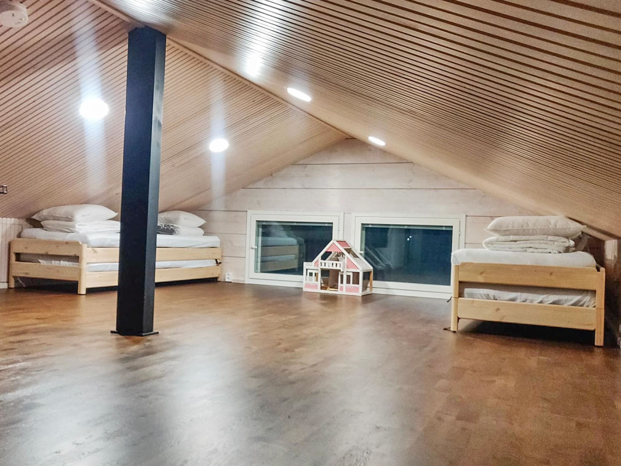 2 bedrooms, internet