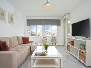 TV - Sunstay Beach Flat I Torremolinos (Torremolinos)