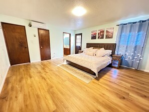 4 chambres, fer et planche Ă repasser, Wi-Fi, draps fournis