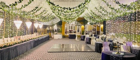 Indoor wedding