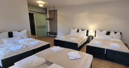 München 110 qm Apartment in Top Lage für 1 - 12 Gäste